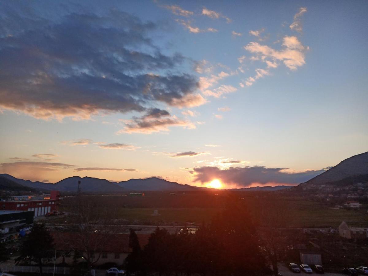 Apartman Sunset Требине Екстериор снимка